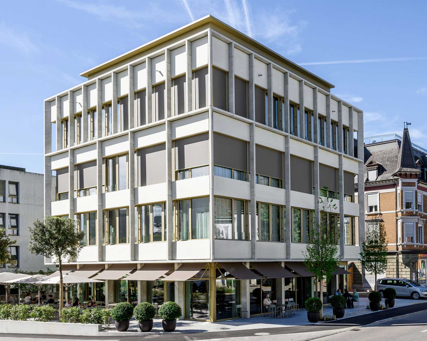 Geschaeftshaus-Fassade-Bahnhofstrasse-Brugg